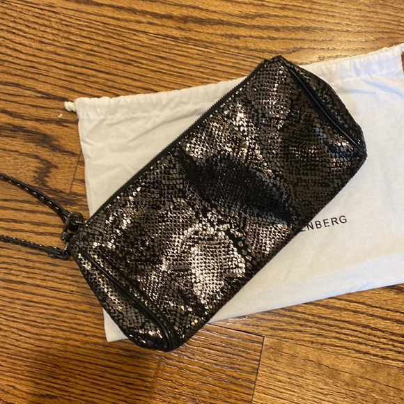 Diane von Furstenberg Leather Wristlet Clutch DVF - Picture 7 of 9